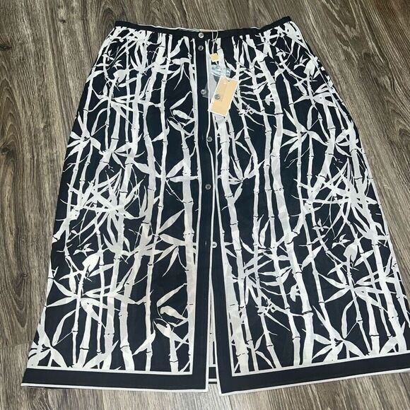 Michael Kors Made in Italy nwts bamboo print skirt